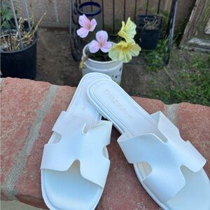 Wild Diva White Women's Slide Sandals - Open Cutout Slip-On